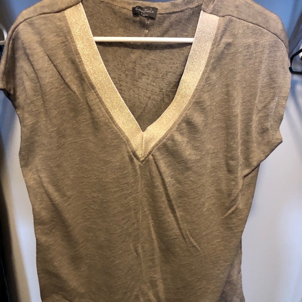 Sleeveless top